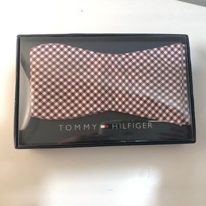 NWT Tommy Hilfiger Checked Bow Tie